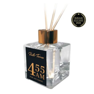 4.55 AM Pure and Daring kodulõhnastaja